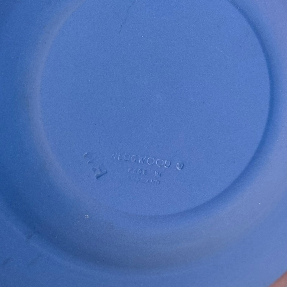 Wedgwood Jasperware Winston Churchill Round Tray Portland Blue J1000 England - Picture 4 of 9